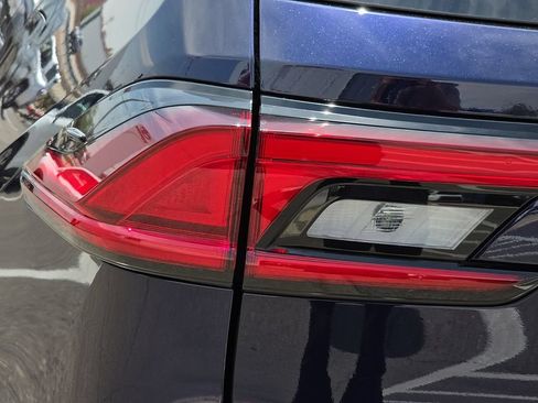 New 2026 Toyota Grand Highlander FWD image 11