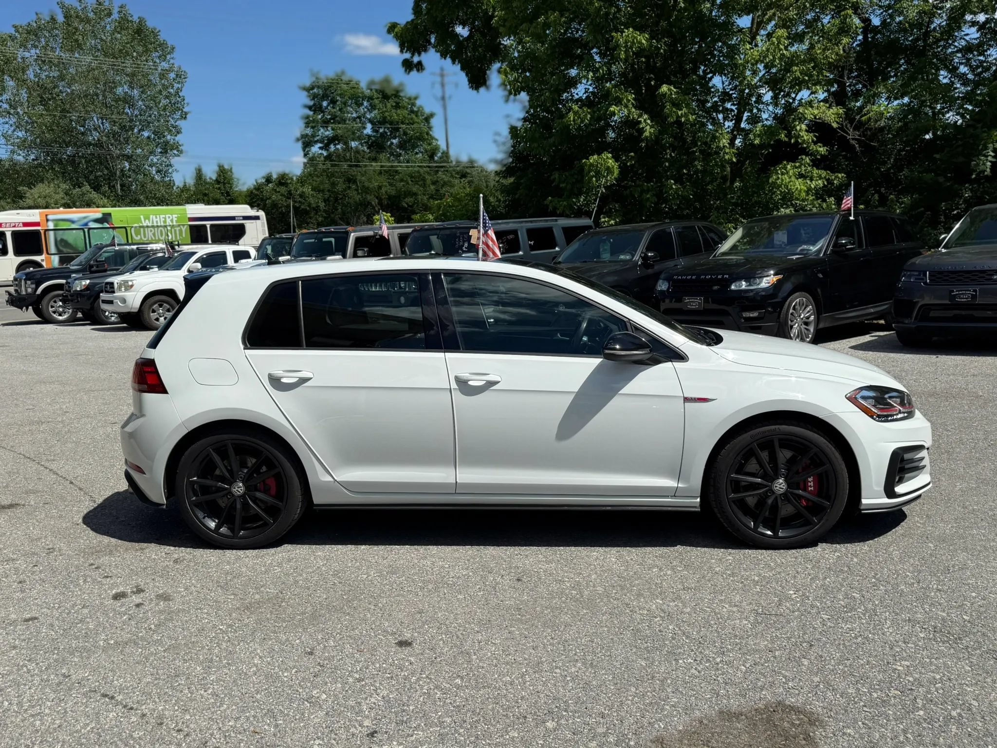 Used 2021 Volkswagen GTI SE FWD image 4