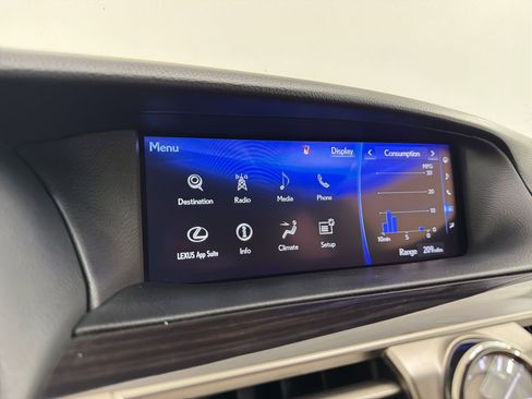 Used 2017 Lexus LS 460 w/ Comfort Package image 23