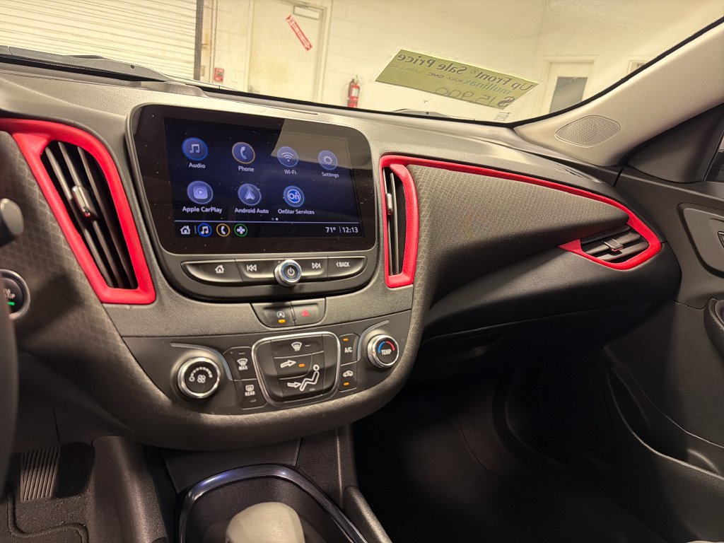 Used 2021 Chevrolet Malibu RS FWD image 34