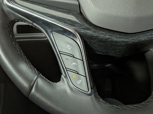 Certified 2022 Cadillac XT5 Premium Luxury image 8