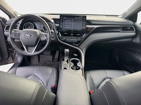 Used 2024 Toyota Camry XLE FWD image 15