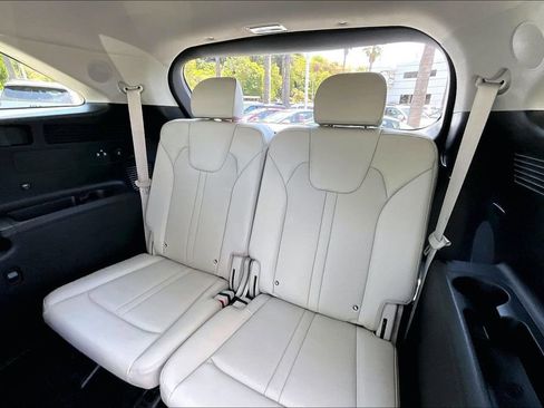 Certified 2023 Kia Sorento SX Prestige AWD/4WD image 16
