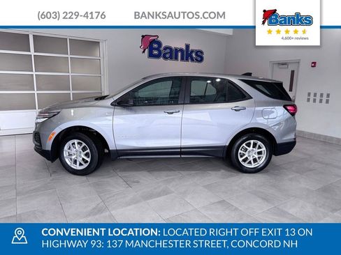 Certified 2024 Chevrolet Equinox LS w/ Driver Confidence II Package AWD/4WD image 10