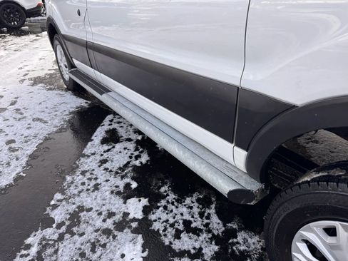 Used 2024 Ford Transit 250 Low Roof w/ Exterior Upgrade Package image 24