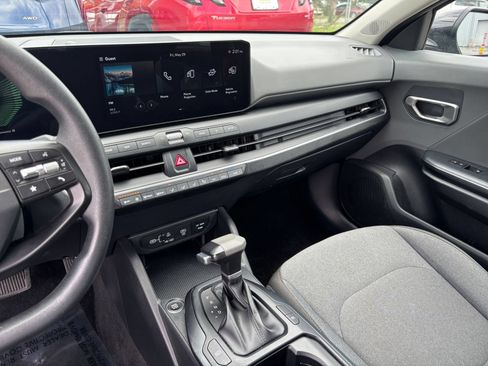 Used 2025 Kia K4 FWD image 17