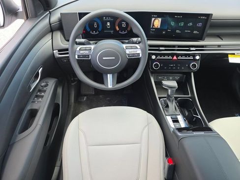 New 2026 Hyundai Santa Cruz SEL AWD/4WD image 3