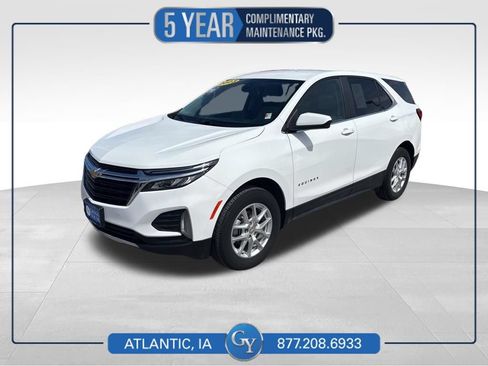 Used 2023 Chevrolet Equinox LT w/ Driver Convenience Package AWD/4WD image 1