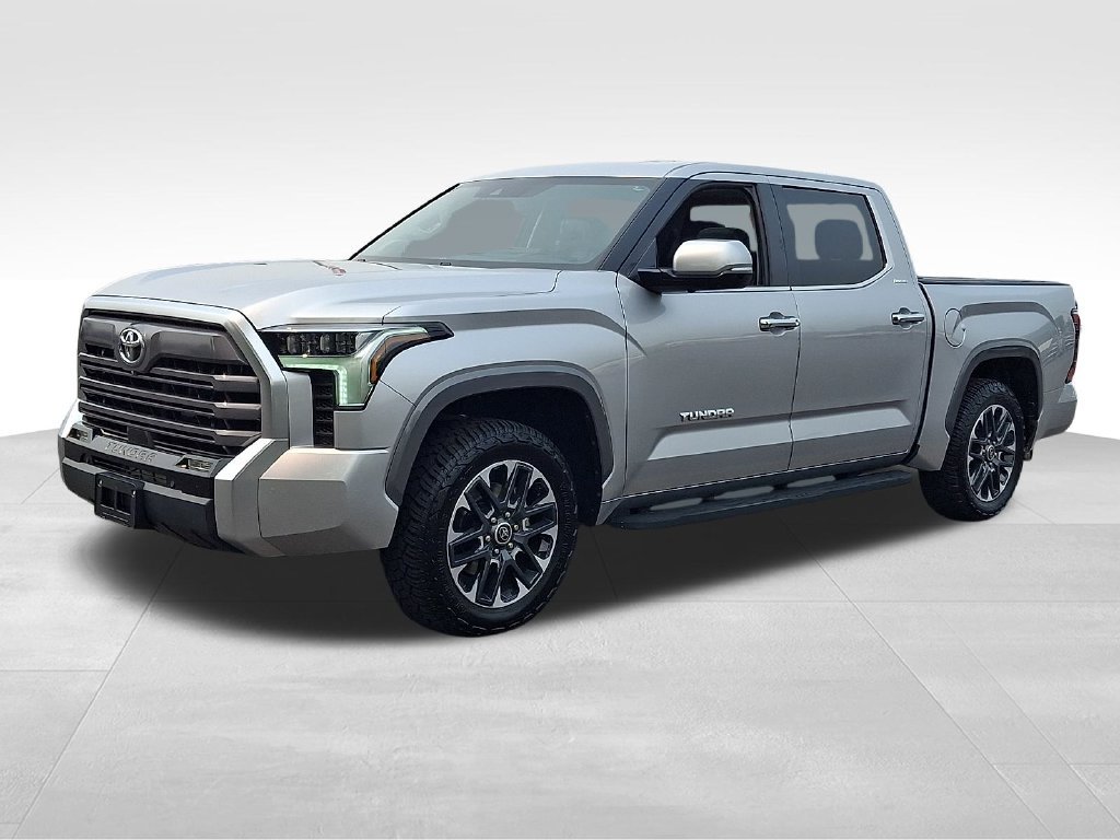 Used 2022 Toyota Tundra Limited AWD/4WD image 3