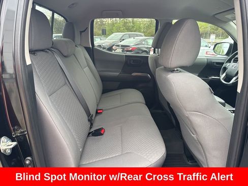 Used 2020 Toyota Tacoma SR5 w/ Technology Package image 19
