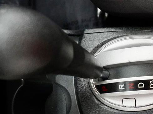 Used 2013 Honda Fit image 20