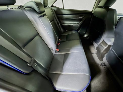 Certified 2017 Toyota Corolla XSE image 24