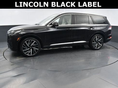New 2026 Lincoln Aviator Black Label w/ Dynamic Handling Package image 5