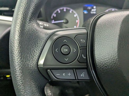 Certified 2025 Toyota Corolla LE FWD image 16