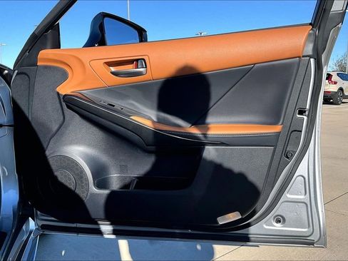 Used 2025 Lexus IS 350 F Sport image 23