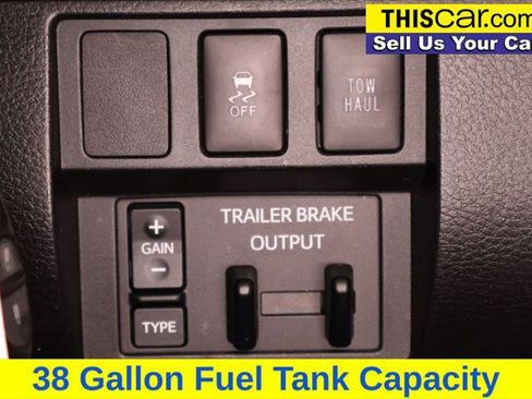 Used 2016 Toyota Tundra SR5 w/ SR5 Upgrade Package image 20