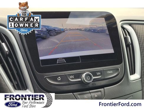 Used 2024 Chevrolet Malibu LT image 21