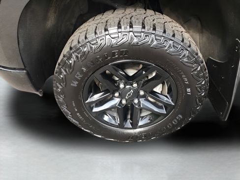 Used 2026 Chevrolet Silverado 1500 Custom Trail Boss w/ LPO, Utility Wall Package AWD/4WD image 20