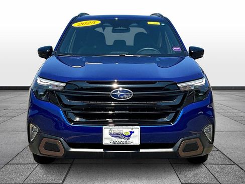 Used 2025 Subaru Forester Sport image 3