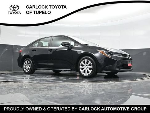Used 2024 Toyota Corolla LE FWD image 40
