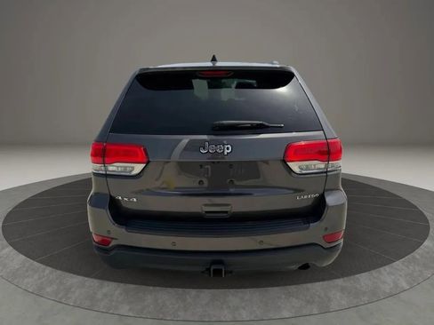 Used 2017 Jeep Grand Cherokee Laredo w/ Quick Order Package 23E AWD/4WD image 6