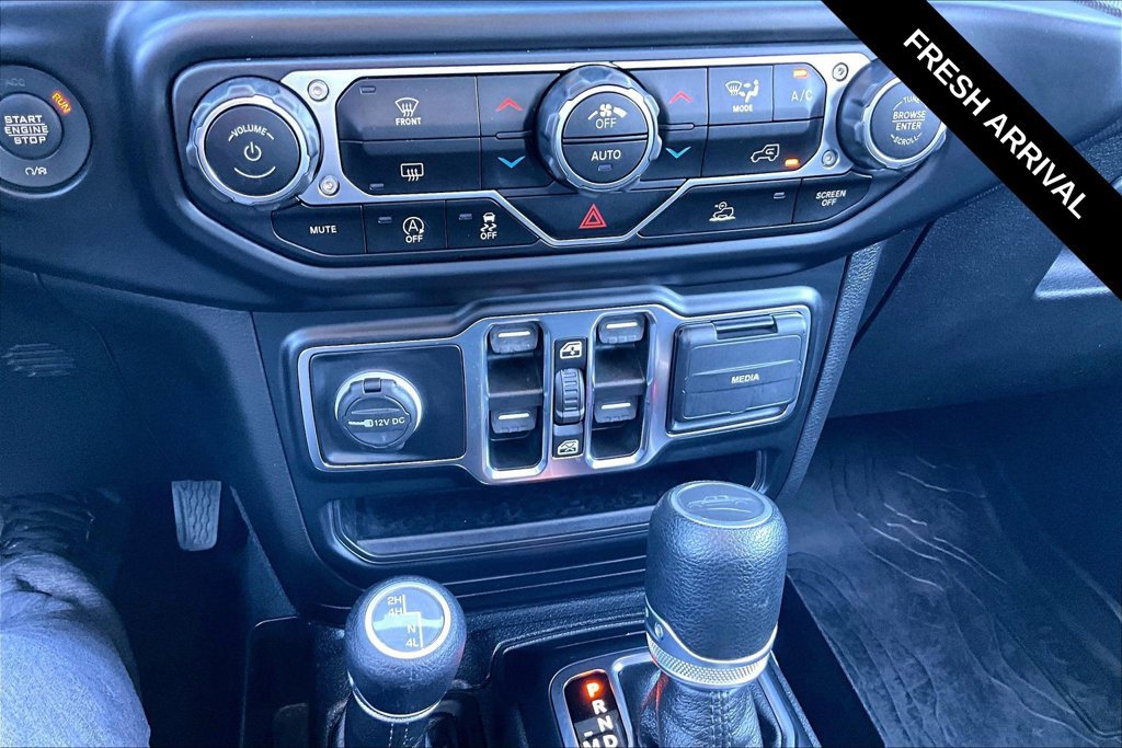 Used 2022 Jeep Gladiator Sport AWD/4WD image 8