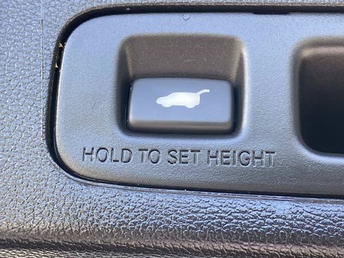 Used 2021 Honda CR-V EX-L image 10