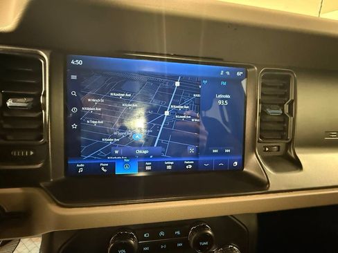 Used 2022 Ford Bronco Wildtrak AWD/4WD image 22
