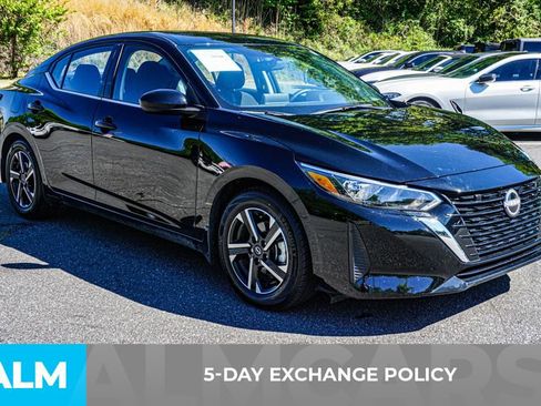 Used 2025 Nissan Sentra SV w/ All-Weather Package image 4