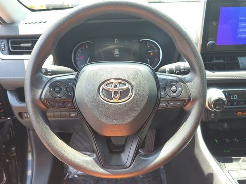 Used 2024 Toyota RAV4 XLE w/ Convenience Package FWD image 15