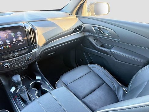 Used 2023 Chevrolet Traverse Premier w/ Redline Edition image 25