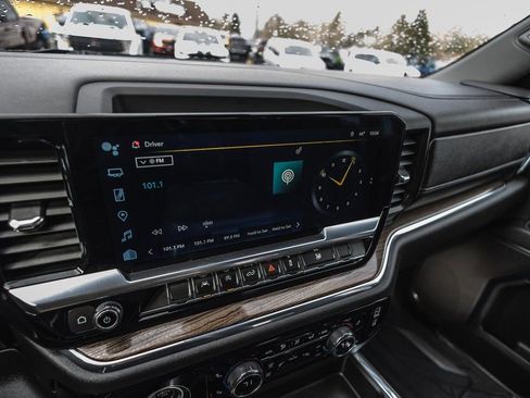 Used 2024 Chevrolet Silverado 1500 RST image 20