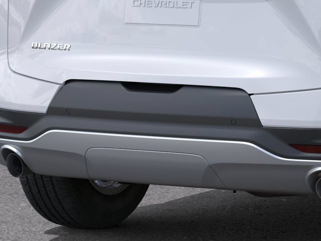 New 2026 Chevrolet Blazer LT w/ Convenience Package FWD image 14
