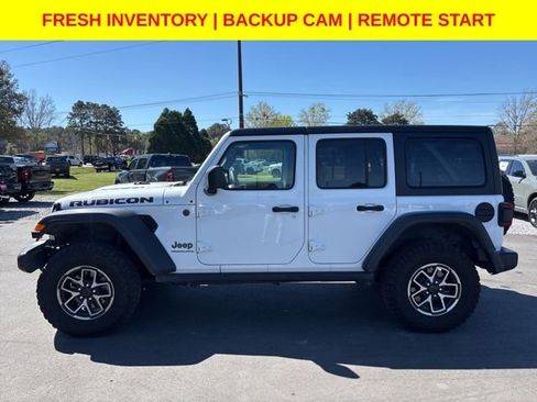 Used 2025 Jeep Wrangler Unlimited Rubicon image 4