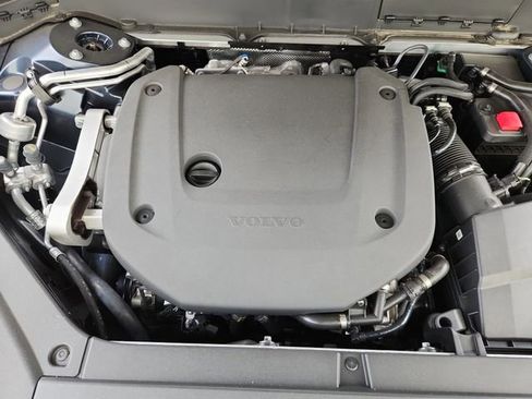 New 2025 Volvo XC90 B6 Plus w/ Protection Package Premier image 19