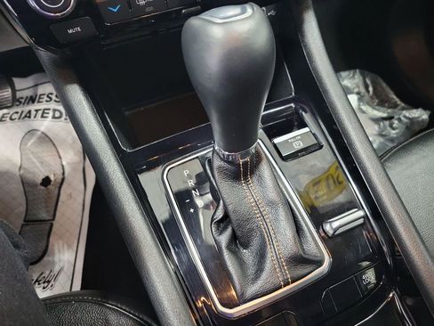 Used 2022 Jeep Compass Limited image 40