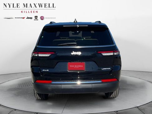 New 2025 Jeep Grand Cherokee L Limited image 15