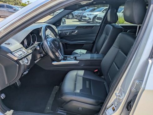 Used 2016 Mercedes-Benz E 350 4MATIC Sedan image 21