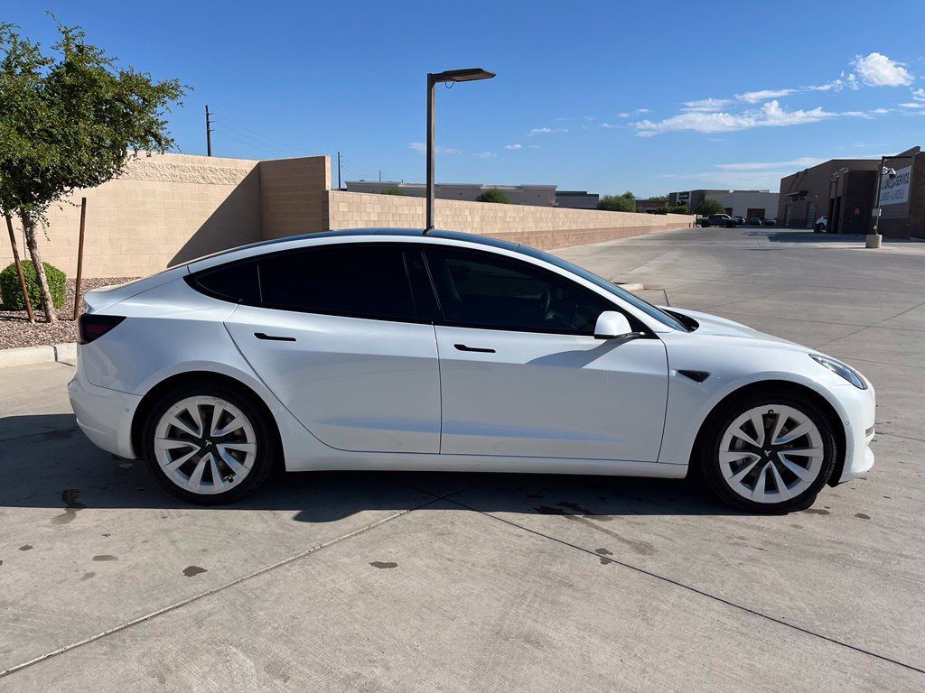Used 2022 Tesla Model 3 Long Range AWD/4WD image 4