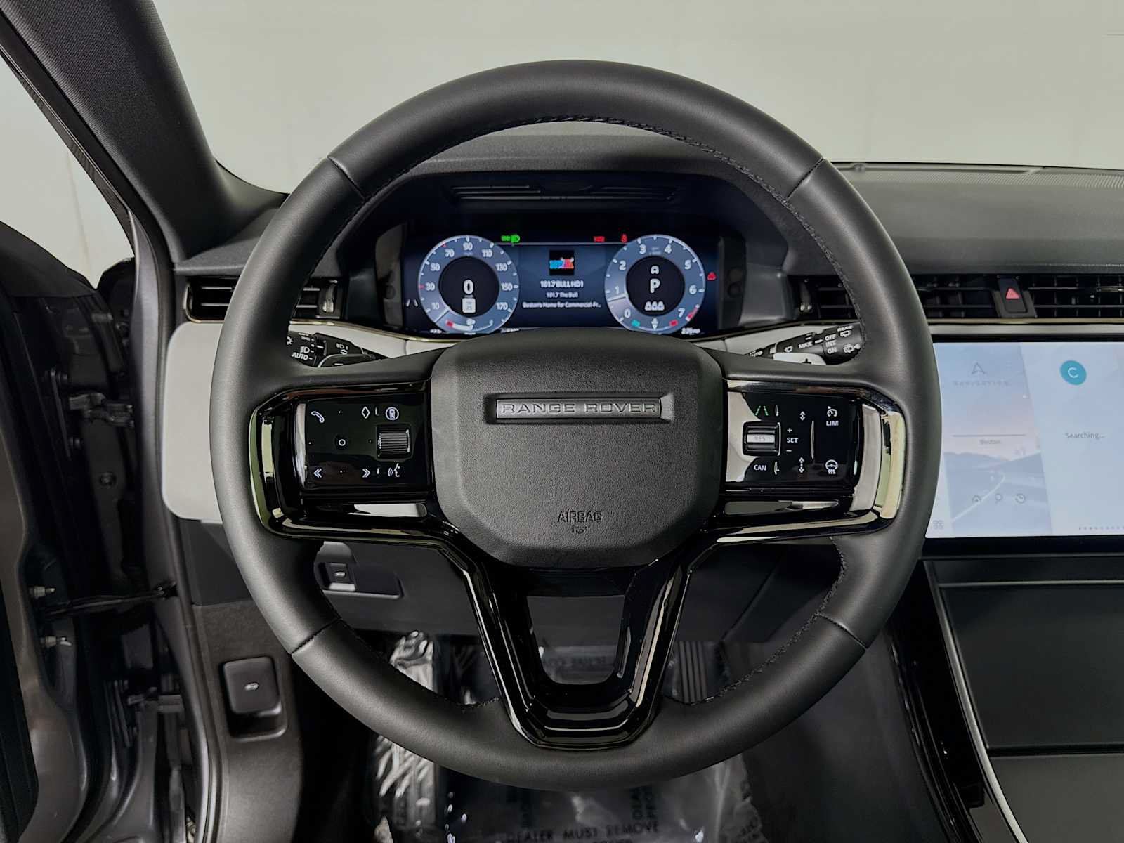Used 2026 Land Rover Range Rover Evoque S AWD/4WD image 11