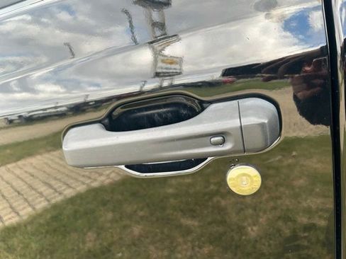 Used 2021 Jeep Wrangler Unlimited Sahara image 19