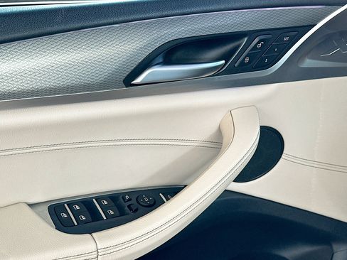 Used 2019 BMW X3 xDrive30i w/ M Sport Package 2 image 18