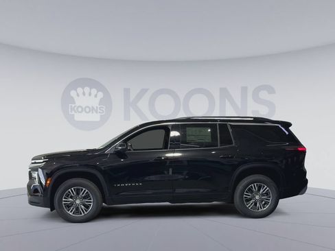 New 2026 Chevrolet Traverse LT w/ Driver Confidence Package FWD image 7