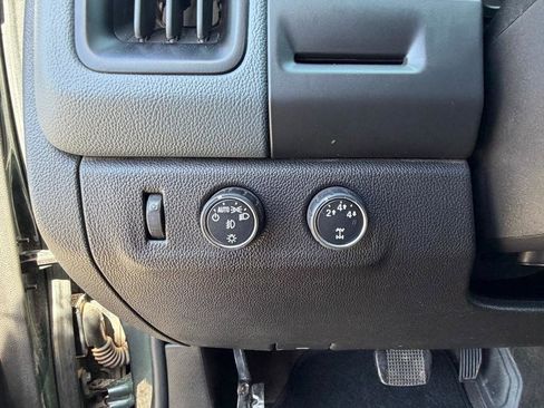 Used 2015 Chevrolet Colorado Z71 image 27