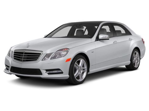 Used 2013 Mercedes-Benz E 350 4MATIC Sedan image 1