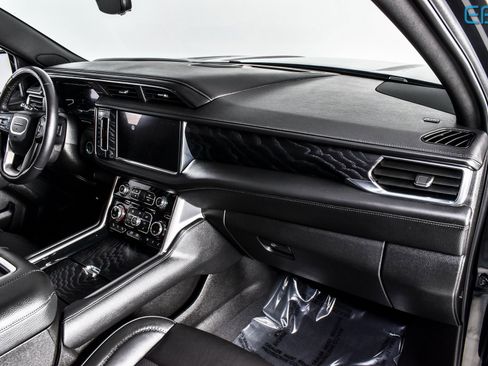Used 2023 GMC Yukon Denali image 25
