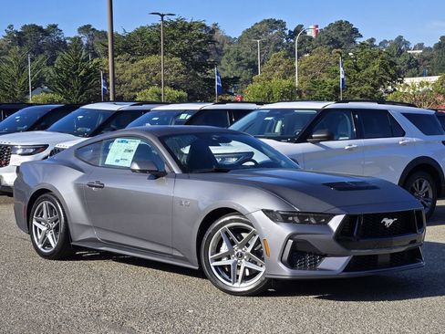 New 2026 Ford Mustang GT RWD image 1