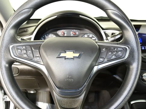 Used 2024 Chevrolet Malibu LT FWD image 19