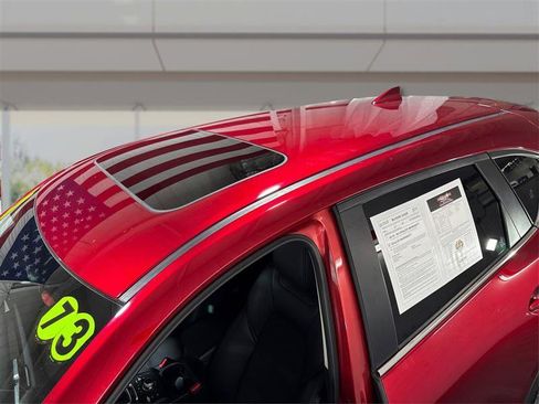 Used 2020 MAZDA CX-5 Touring image 11