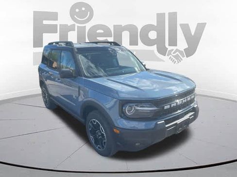 New 2025 Ford Bronco Sport Outer Banks image 3
